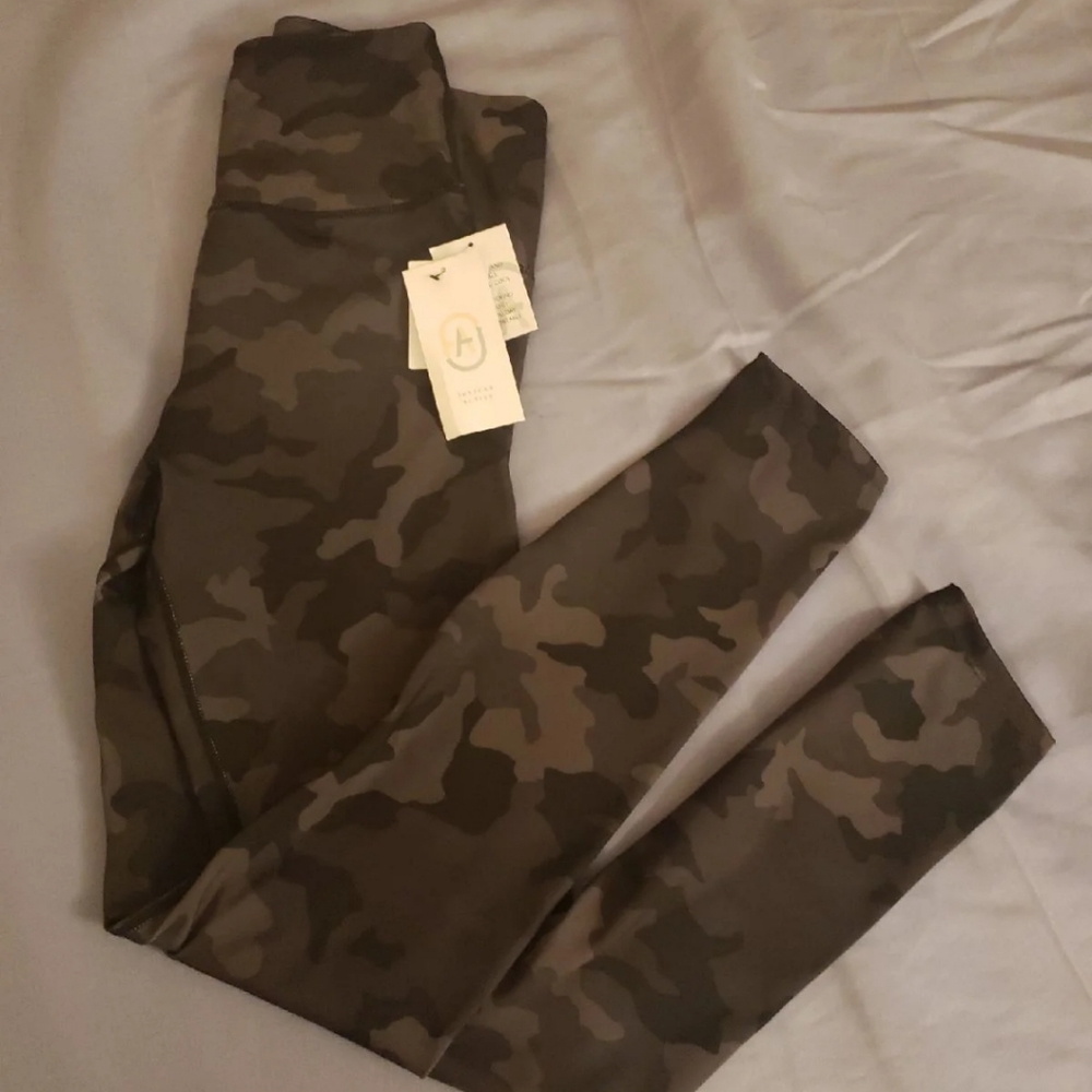 NWT Grey Camo High Waist Leggings